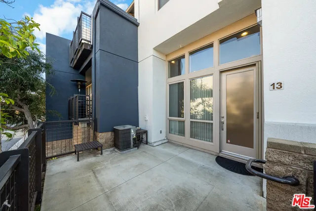 a view of a storage & utility room