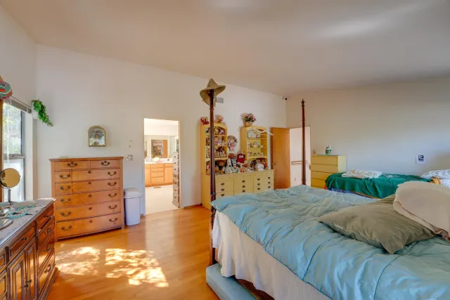 $999,000 | 11446 Meadow Creek Road, El Cajon, CA 92020