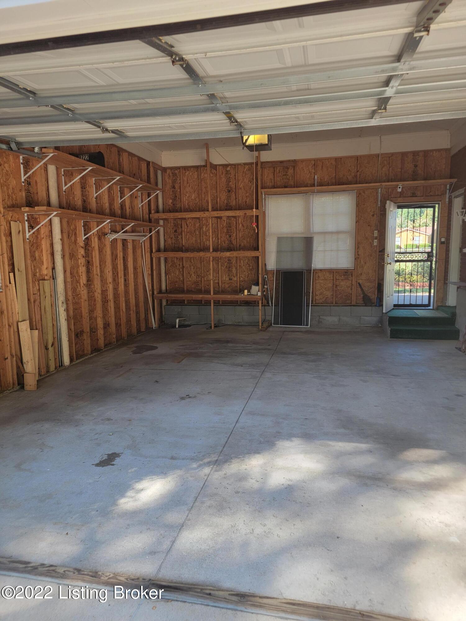 9722 3rd Street Road Louisville, KY 40272 - Photo 12 of 46 20220922_162729