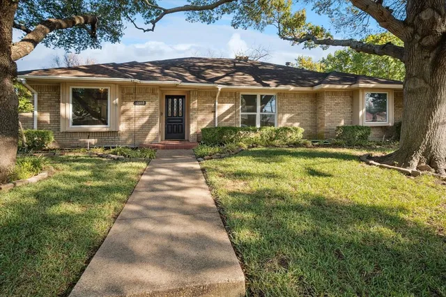 $3,000 | 12612 Whispering Hills Drive, Dallas, TX 75243