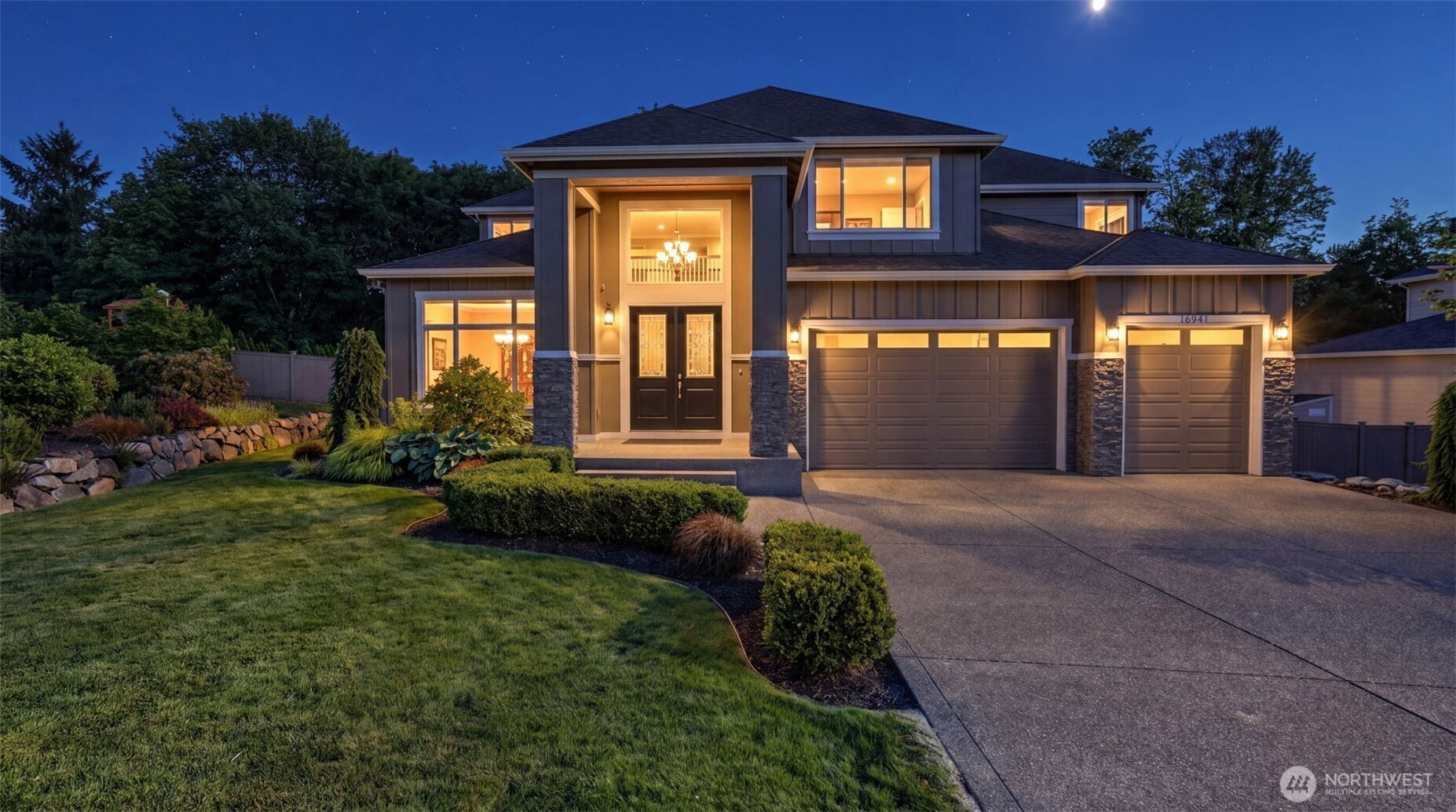 16941 Southeast 140th Street Renton, WA 98059 - Photo 2 of 32 Gallery Image 2