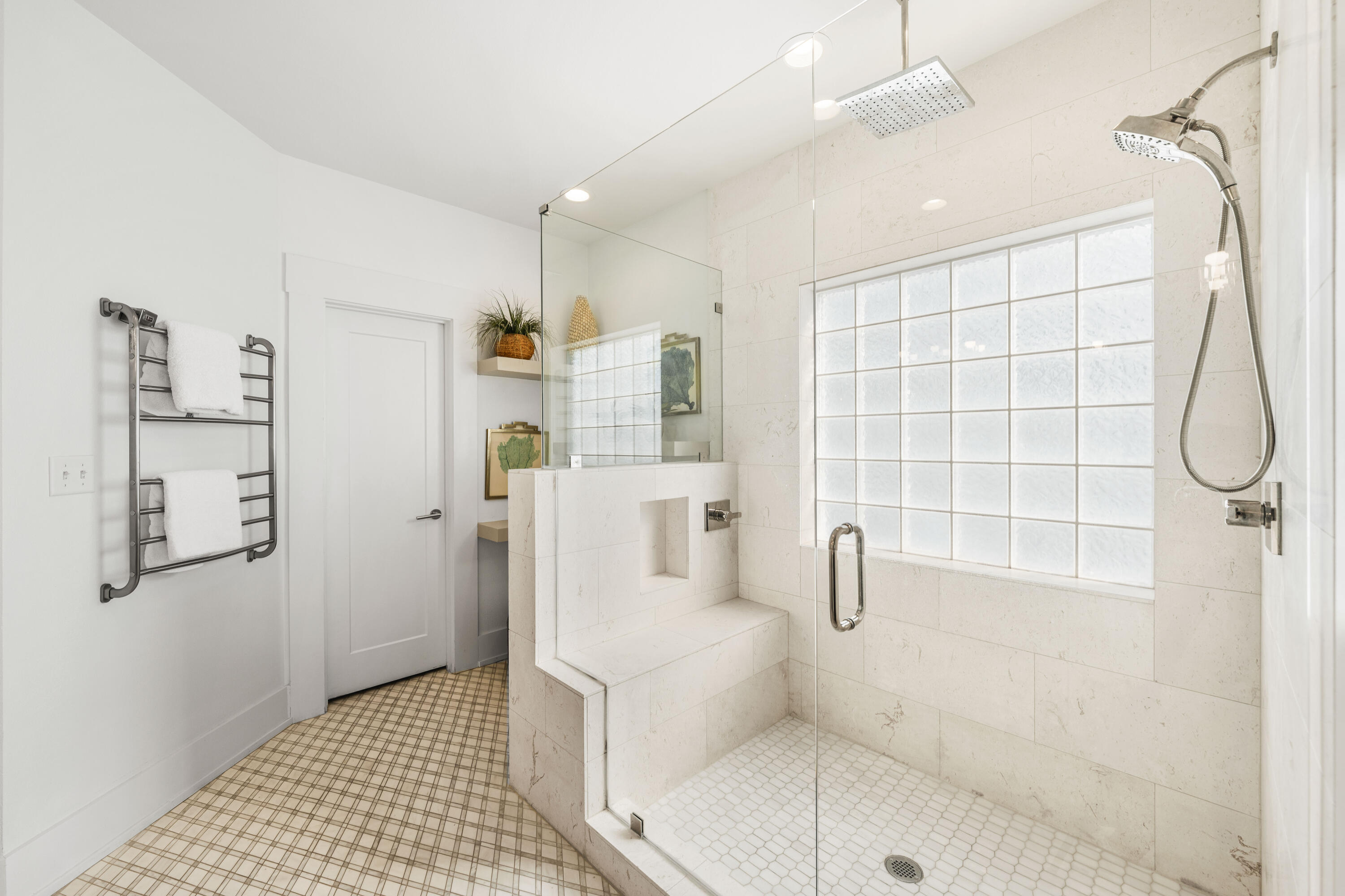 4206 East County Highway 30A, Unit 2B Santa Rosa Beach, FL 32459 - Photo 17 of 37 Bathroom 3