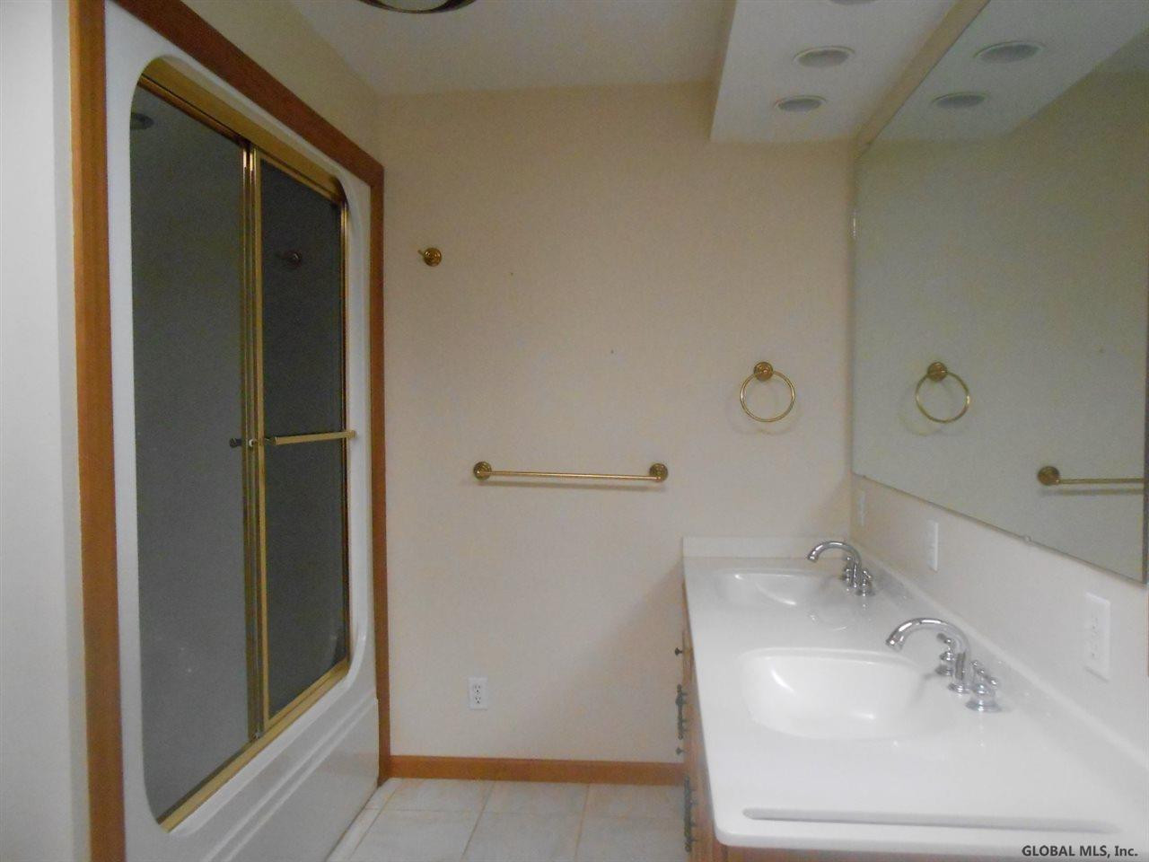 346 Terrace Road Rotterdam, NY 12306 - Photo 13 of 22 Photo 13
