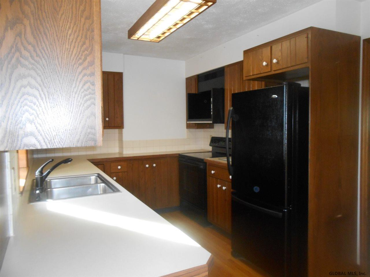 346 Terrace Road Rotterdam, NY 12306 - Photo 6 of 22 Photo 6