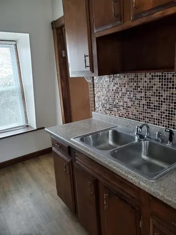 a close view of sink and tap