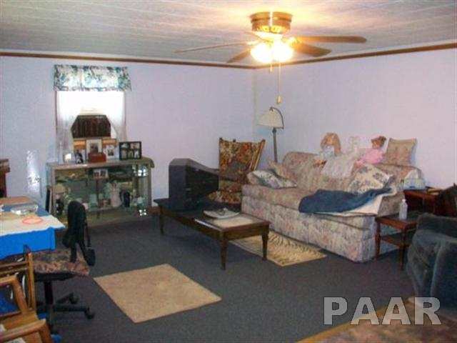 26441 North Youth Acres Road Canton, IL 61520 - Photo 6 of 24 Gallery Image 6