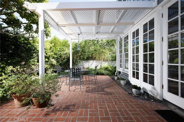 $2,595,000 | 81 Hillsdale Drive, Newport Beach, CA 92660