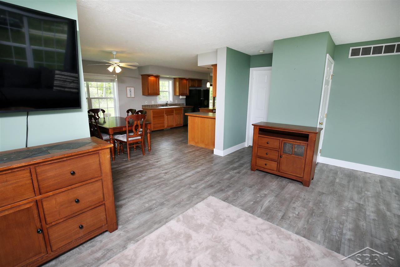 3333 East Shaffer Road Midland, MI 48642 - Photo 5 of 36