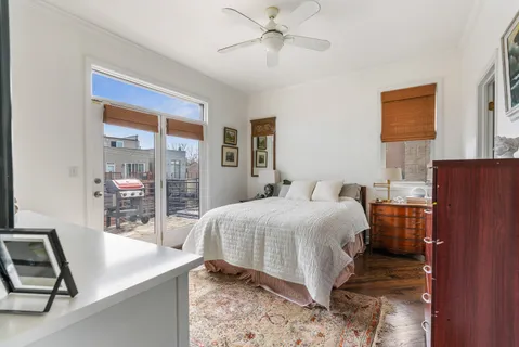 $575,000 | 1043 North Winchester Avenue, Unit 3, Chicago, IL 60622