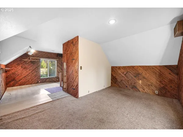 $449,000 | 939 Buckhorn Road, Roseburg, OR 97470
