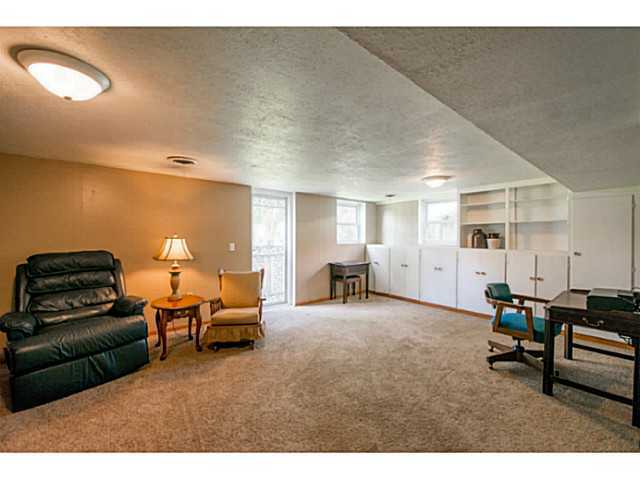 1715 Birchcrest Road Upper Arlington, OH 43221 - Photo 14 of 25