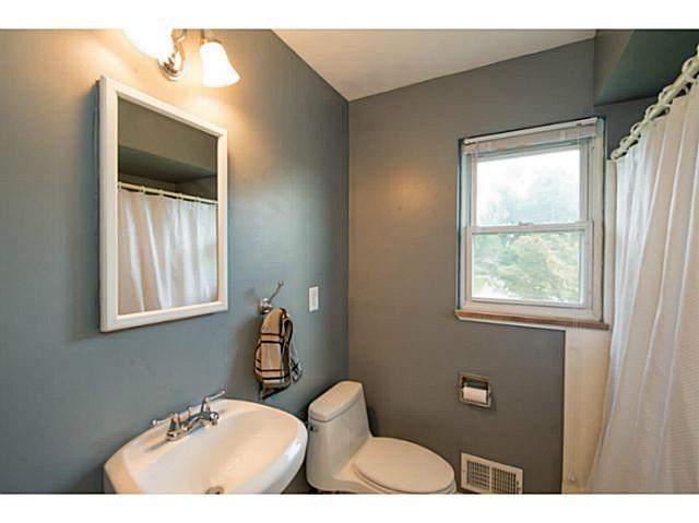 1715 Birchcrest Road Upper Arlington, OH 43221 - Photo 17 of 25