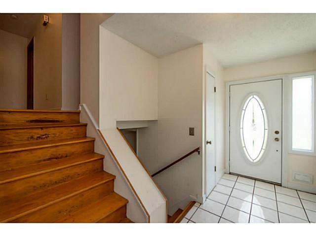 1715 Birchcrest Road Upper Arlington, OH 43221 - Photo 3 of 25