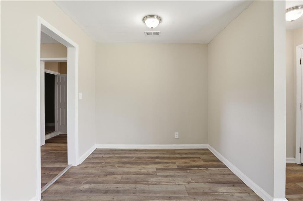 2723 Ellen Way Decatur, GA 30032 - Photo 8 of 29 Gallery Image 8