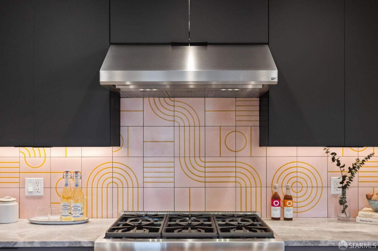 2 Aztec Street San Francisco, CA 94110 - Photo 20 of 68