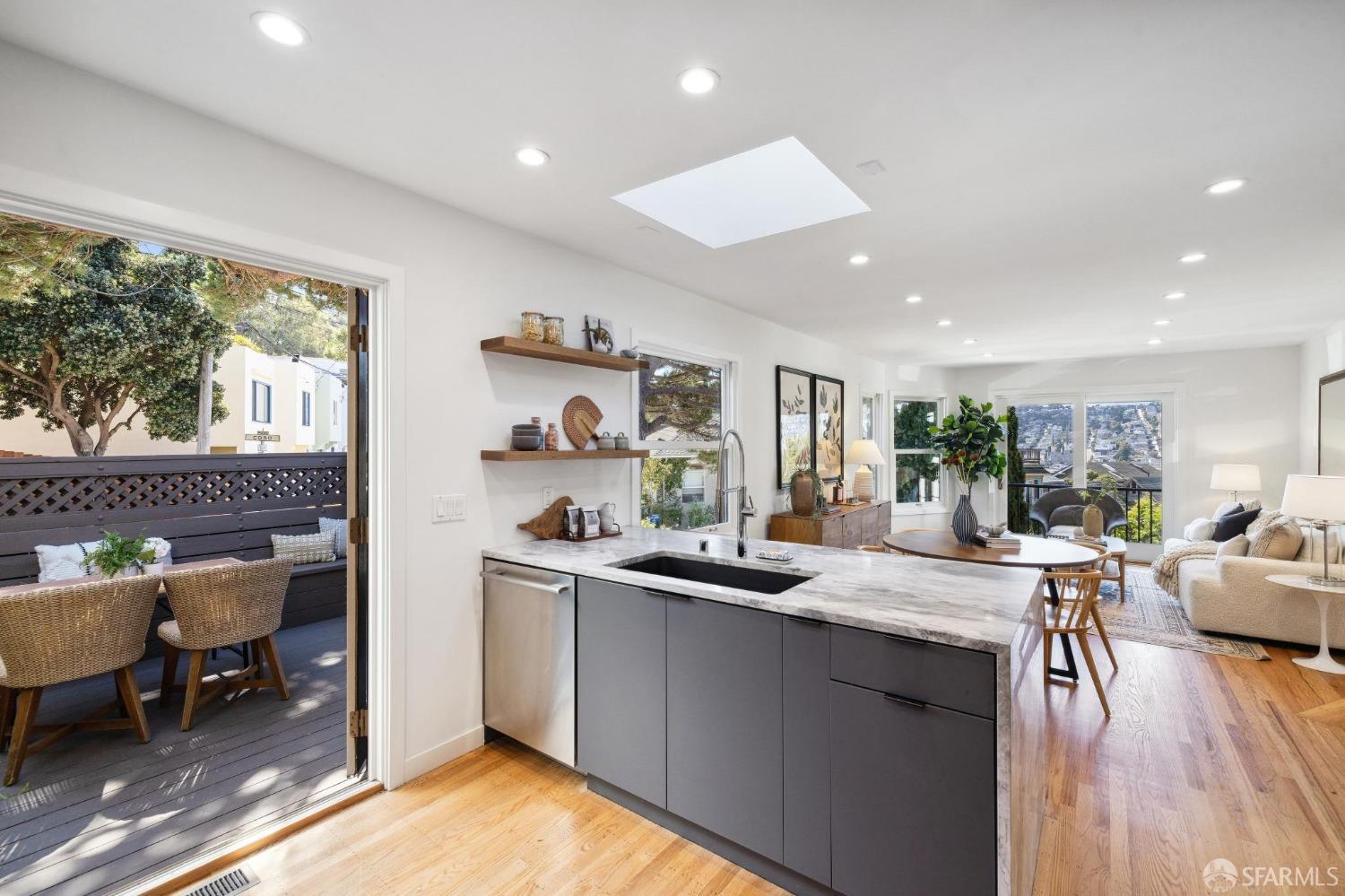 2 Aztec Street San Francisco, CA 94110 - Photo 22 of 68