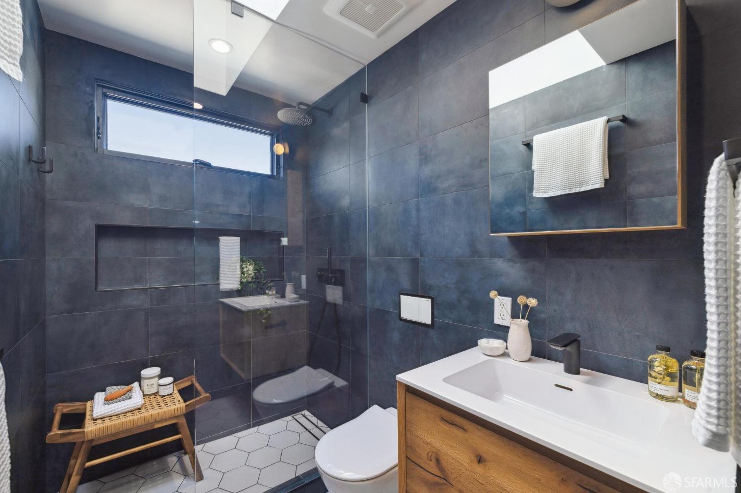 2 Aztec Street San Francisco, CA 94110 - Photo 35 of 68