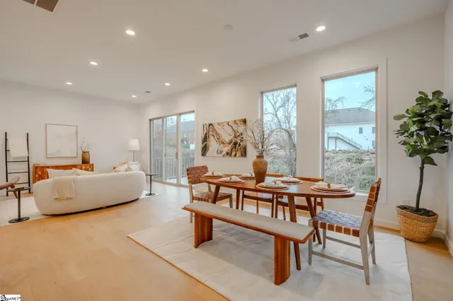 $575,000 | 11 Mount Zion Avenue, Greenville, SC 29607