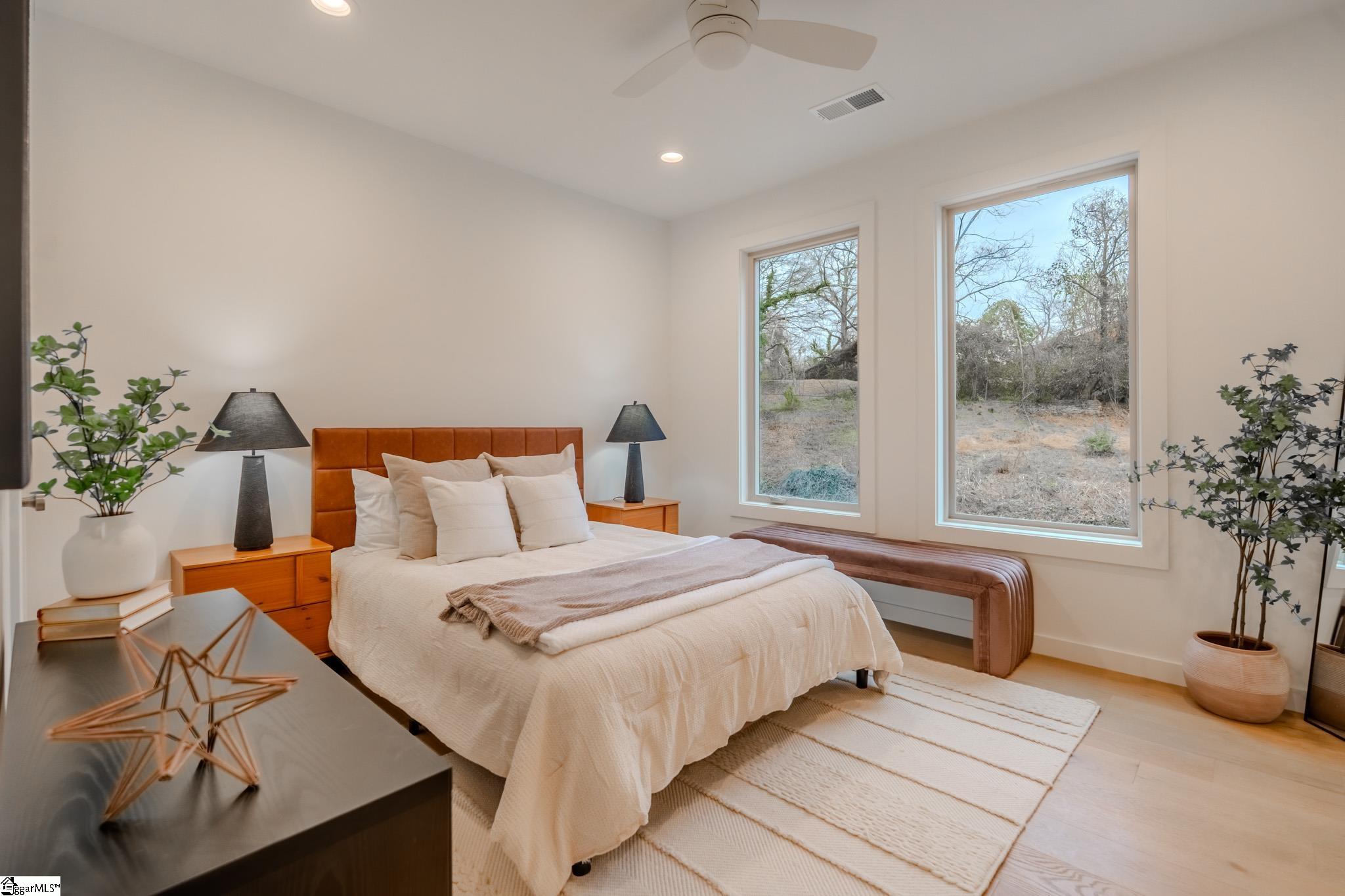 11 Mount Zion Avenue Greenville, SC 29607 - Photo 22 of 35