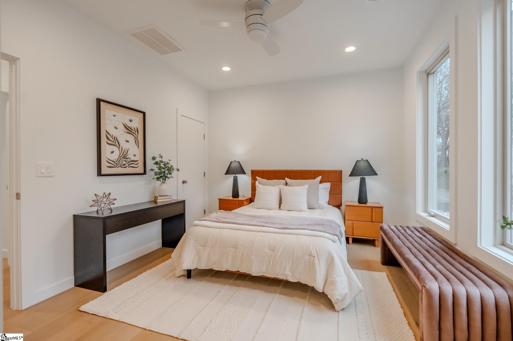 11 Mount Zion Avenue Greenville, SC 29607 - Photo 24 of 35