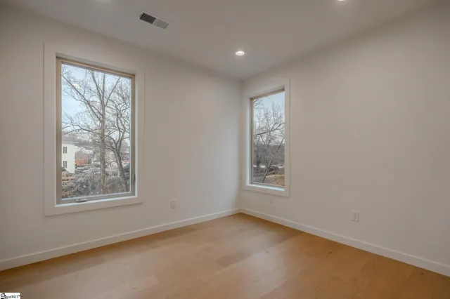 $575,000 | 11 Mount Zion Avenue, Greenville, SC 29607