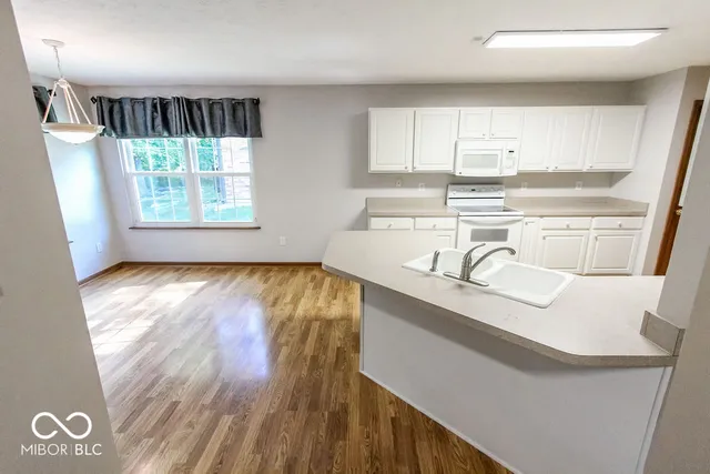 $249,900 | 9739 Woodsong Way, Indianapolis, IN 46229