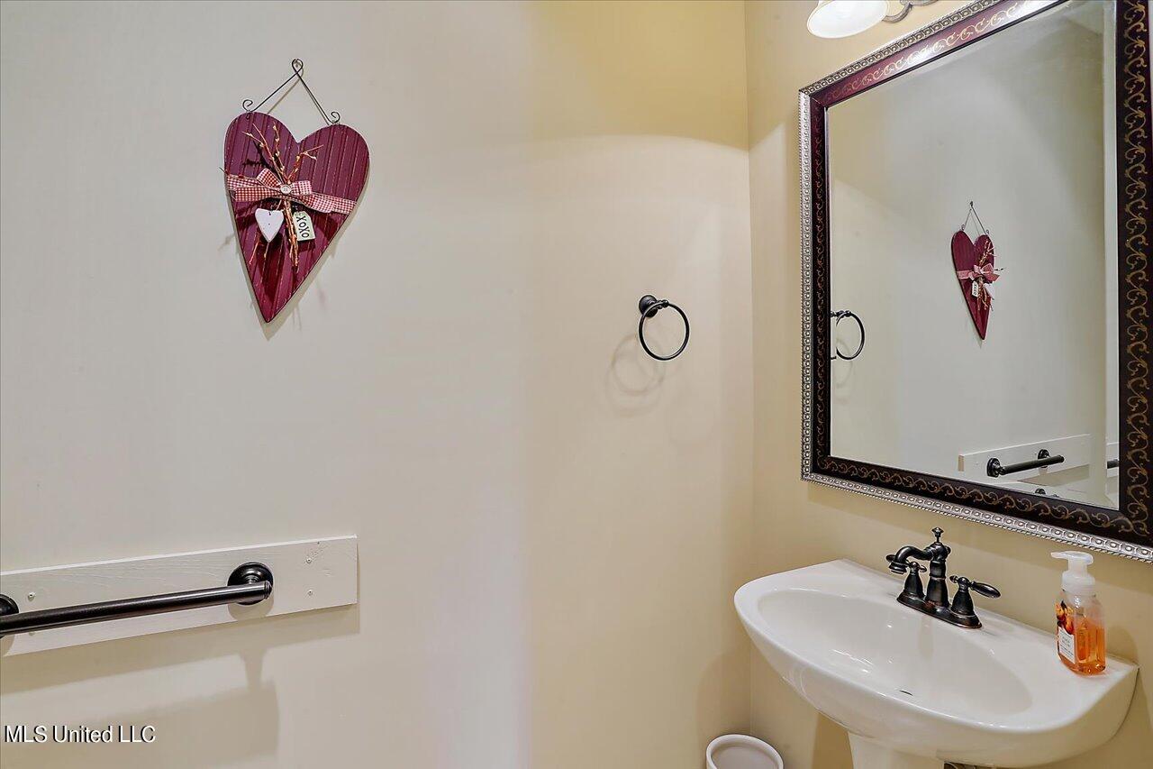 106 Pine Ridge Drive Canton, MS 39046 - Photo 19 of 38 19-106 Pine Ridge Dr