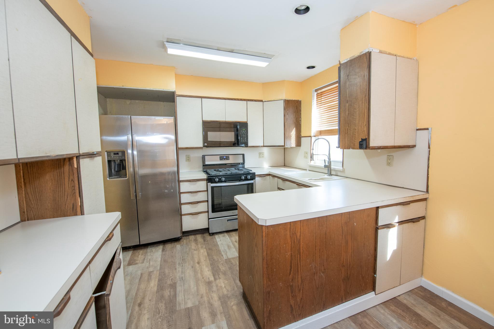9124 Springview Road Philadelphia, PA 19115 - Photo 18 of 45 Gallery Image 18