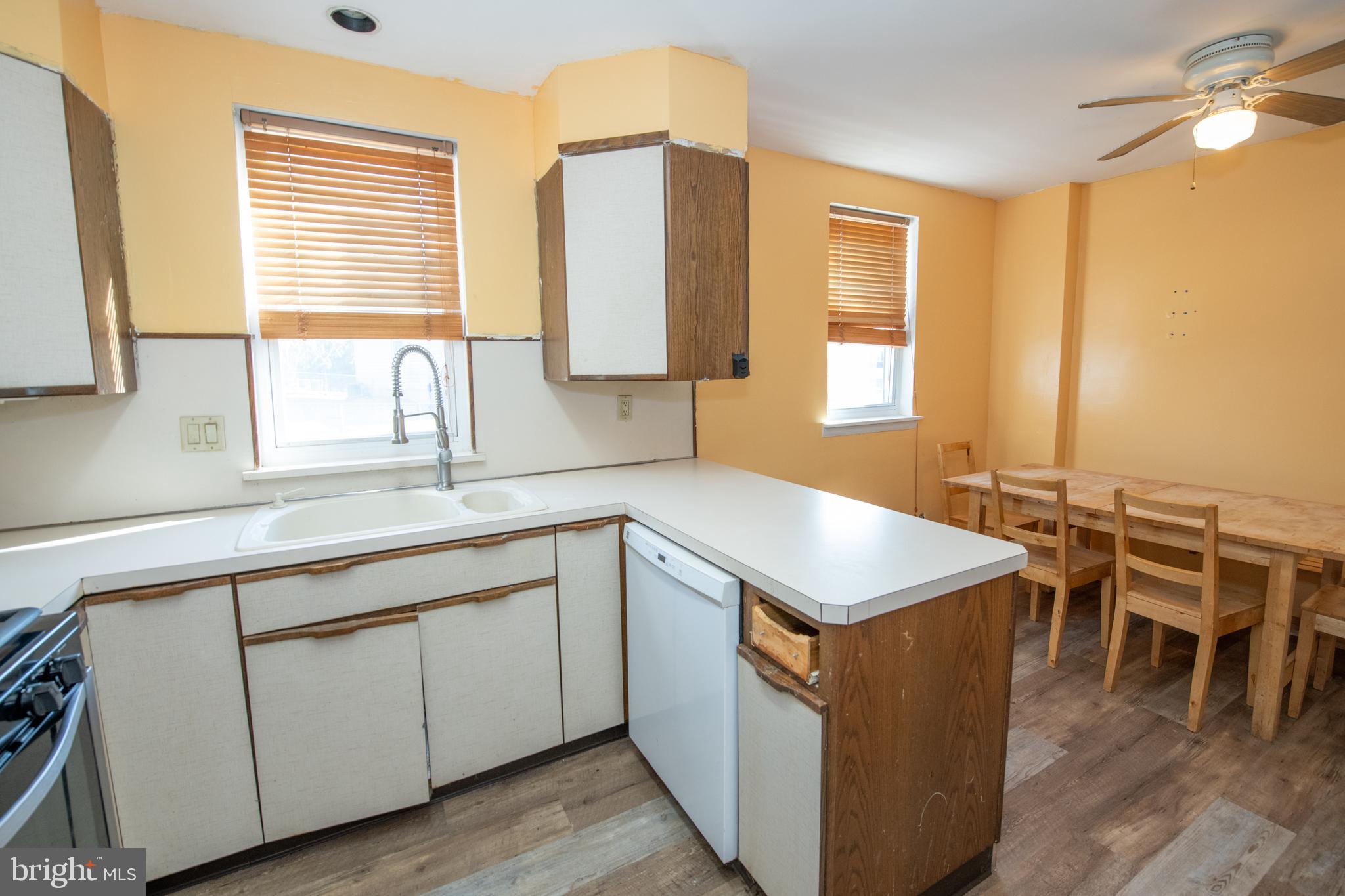 9124 Springview Road Philadelphia, PA 19115 - Photo 20 of 45 Gallery Image 20