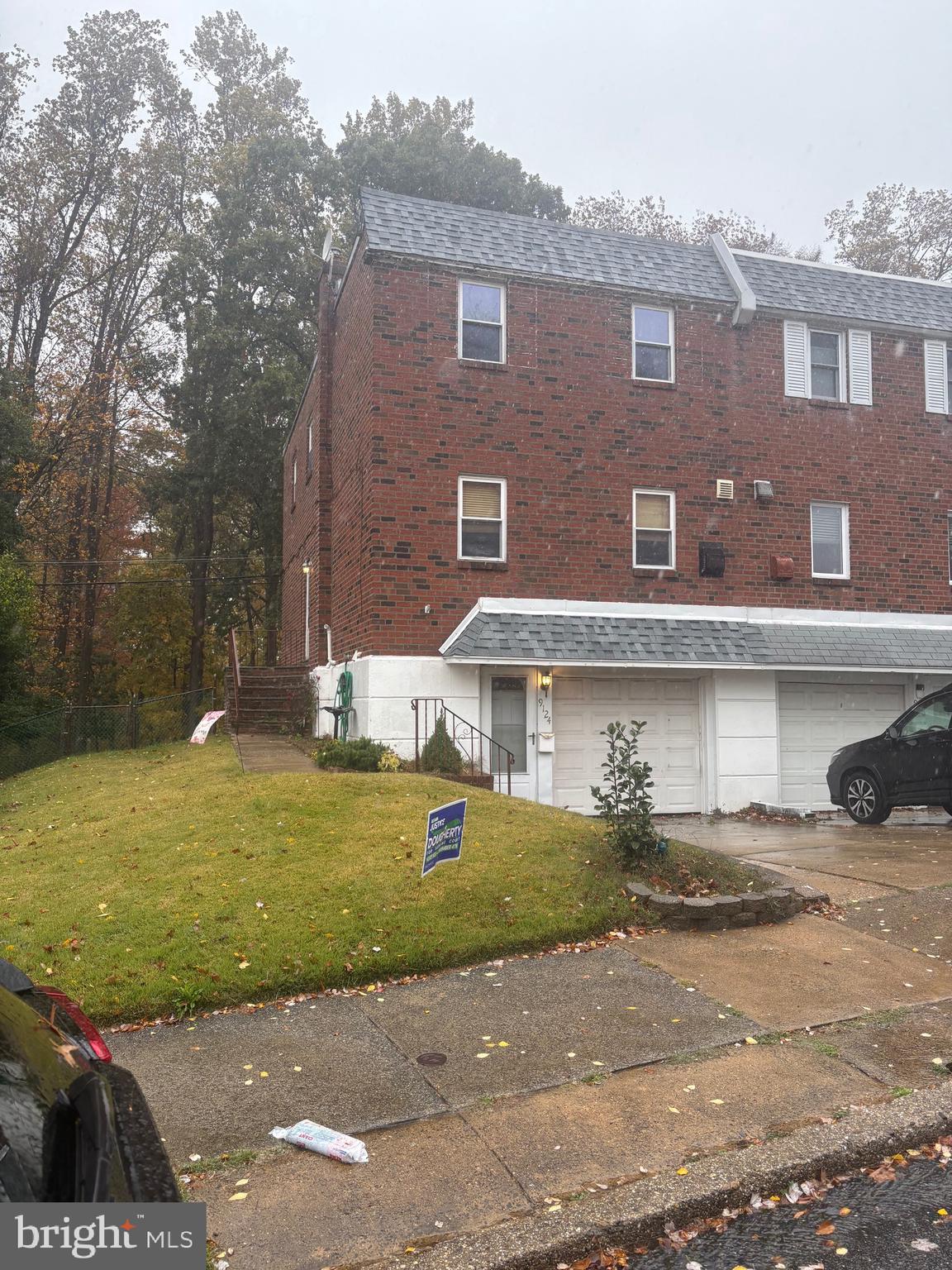 9124 Springview Road Philadelphia, PA 19115 - Photo 2 of 45 Gallery Image 2