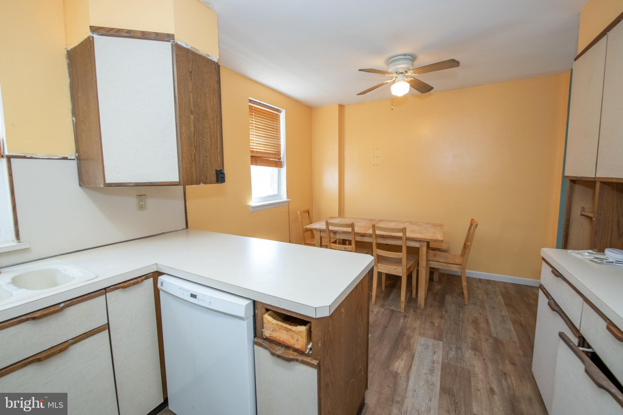 9124 Springview Road Philadelphia, PA 19115 - Photo 21 of 45 Gallery Image 21