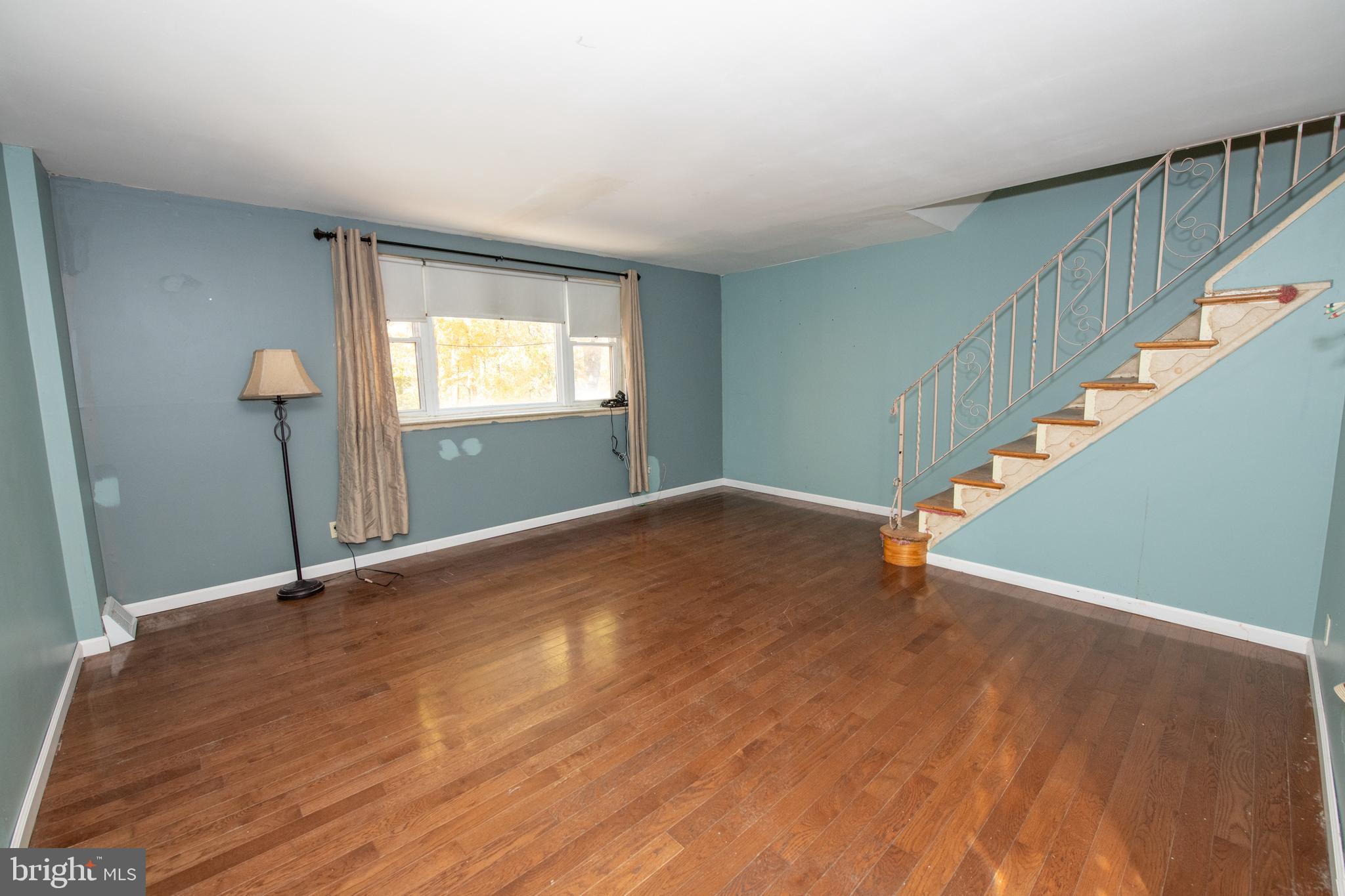 9124 Springview Road Philadelphia, PA 19115 - Photo 23 of 45 Gallery Image 23