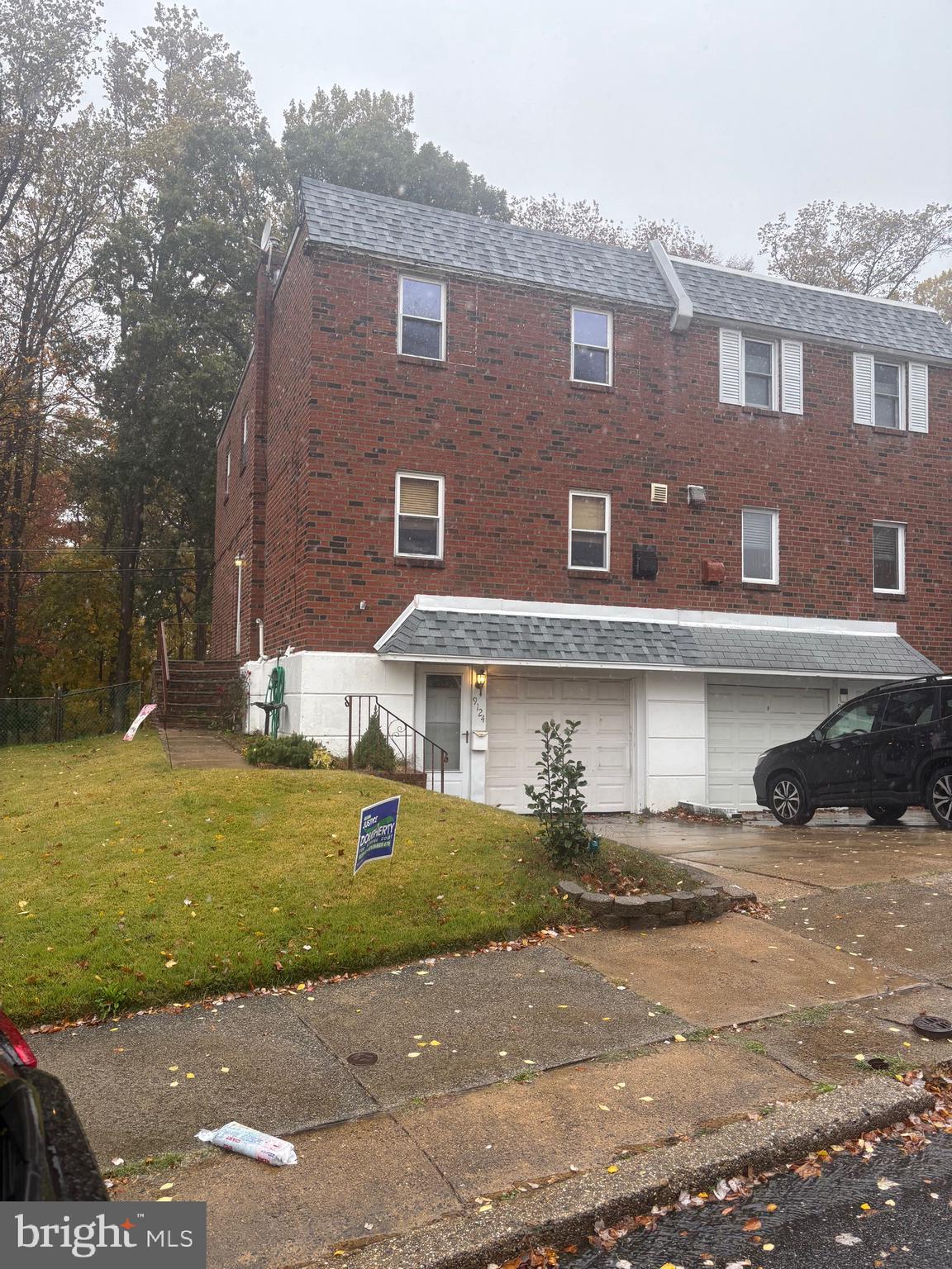 9124 Springview Road Philadelphia, PA 19115 - Photo 3 of 45 Gallery Image 3