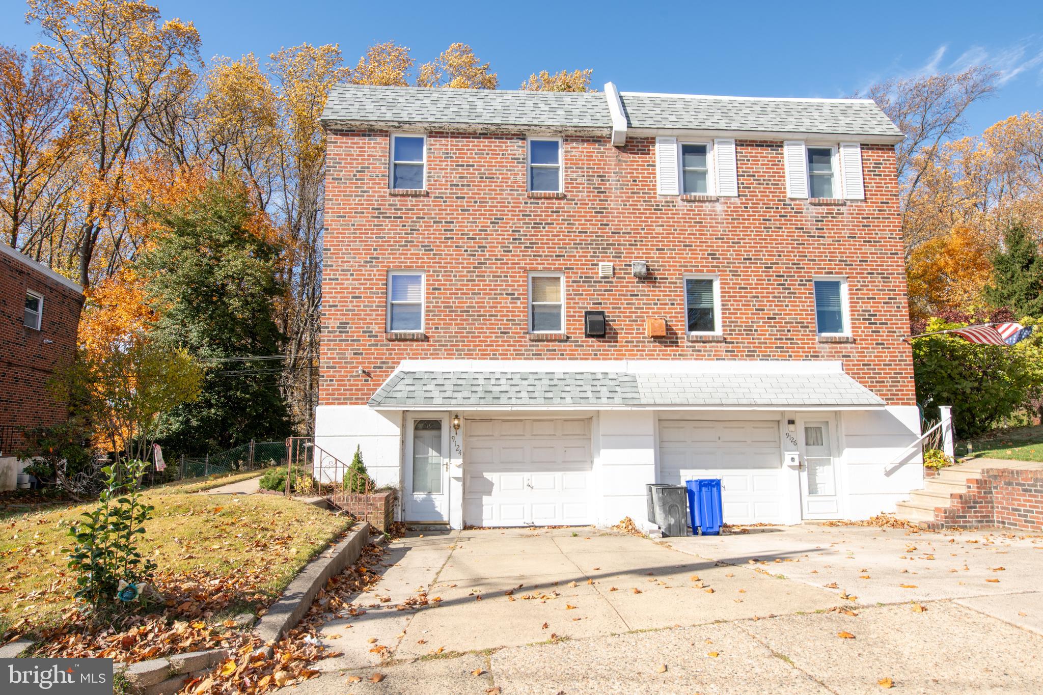 9124 Springview Road Philadelphia, PA 19115 - Photo 4 of 45 Gallery Image 4