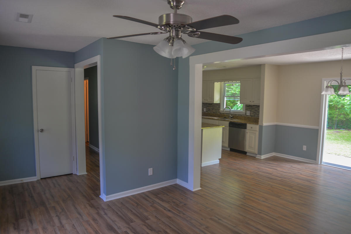 101 Atlanta Road Ladson, SC 29456 - Photo 19 of 31 Living Room (1 of 1)-2