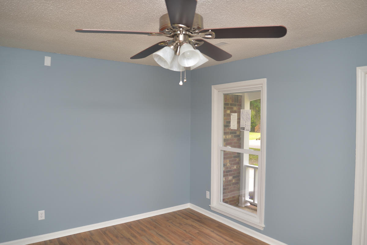 101 Atlanta Road Ladson, SC 29456 - Photo 20 of 31 Living Room (1 of 1)-3