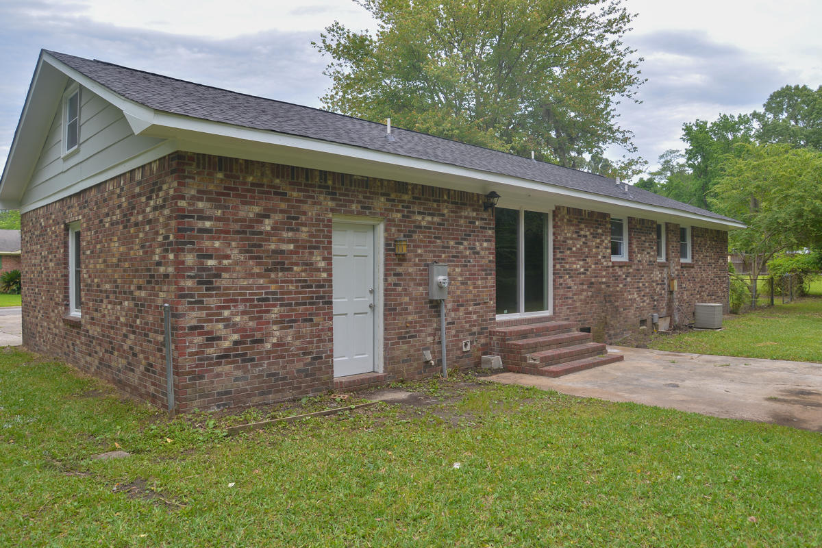 101 Atlanta Road Ladson, SC 29456 - Photo 7 of 31 Back (1 of 1)-3