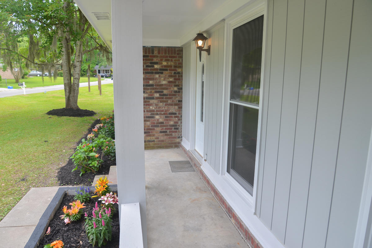 101 Atlanta Road Ladson, SC 29456 - Photo 9 of 31 Porch (1 of 1)