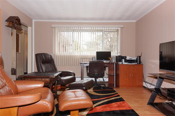 55 Harrington Road Framingham, MA 01701 - Photo 13 of 28 Gallery Image 13
