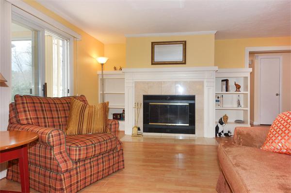 55 Harrington Road Framingham, MA 01701 - Photo 3 of 28 Gallery Image 3