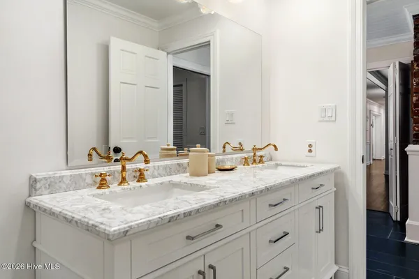 $395,000 | 224 South Englewood Drive, Rocky Mount, NC 27804