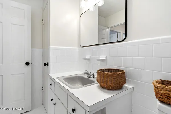 $395,000 | 224 South Englewood Drive, Rocky Mount, NC 27804