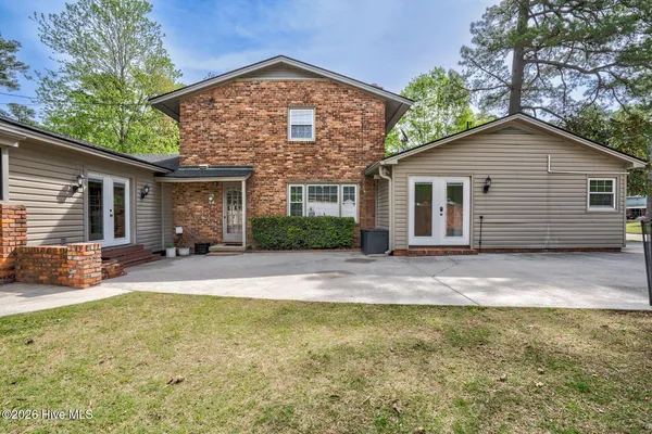 $395,000 | 224 South Englewood Drive, Rocky Mount, NC 27804