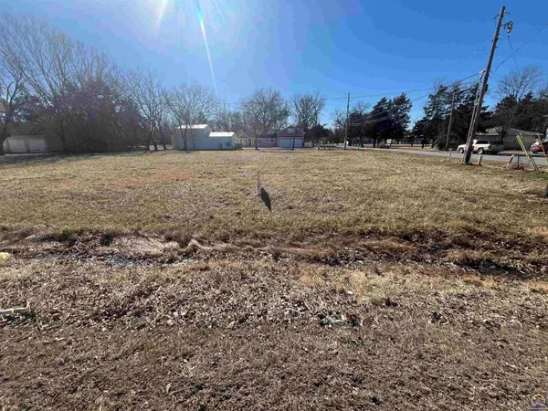 $80,000 | 1500 East 6th Avenue, Emporia, KS 66801