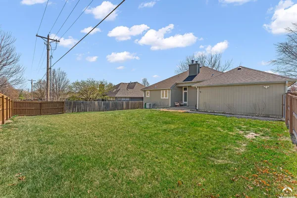 $461,999 | 7710 Southwest 27th Street, Topeka, KS 66614