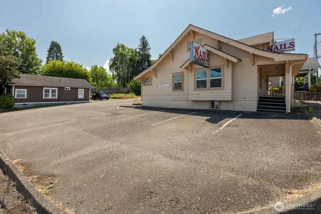 $469,000 | 3606 South 12th Street, Tacoma, WA 98405