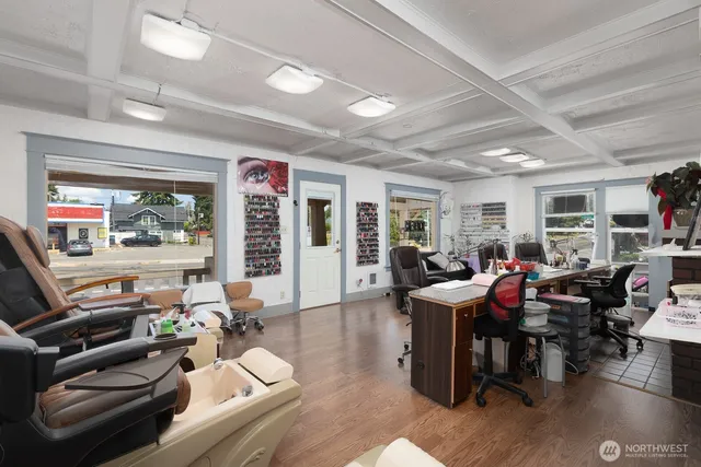 $469,000 | 3606 South 12th Street, Tacoma, WA 98405