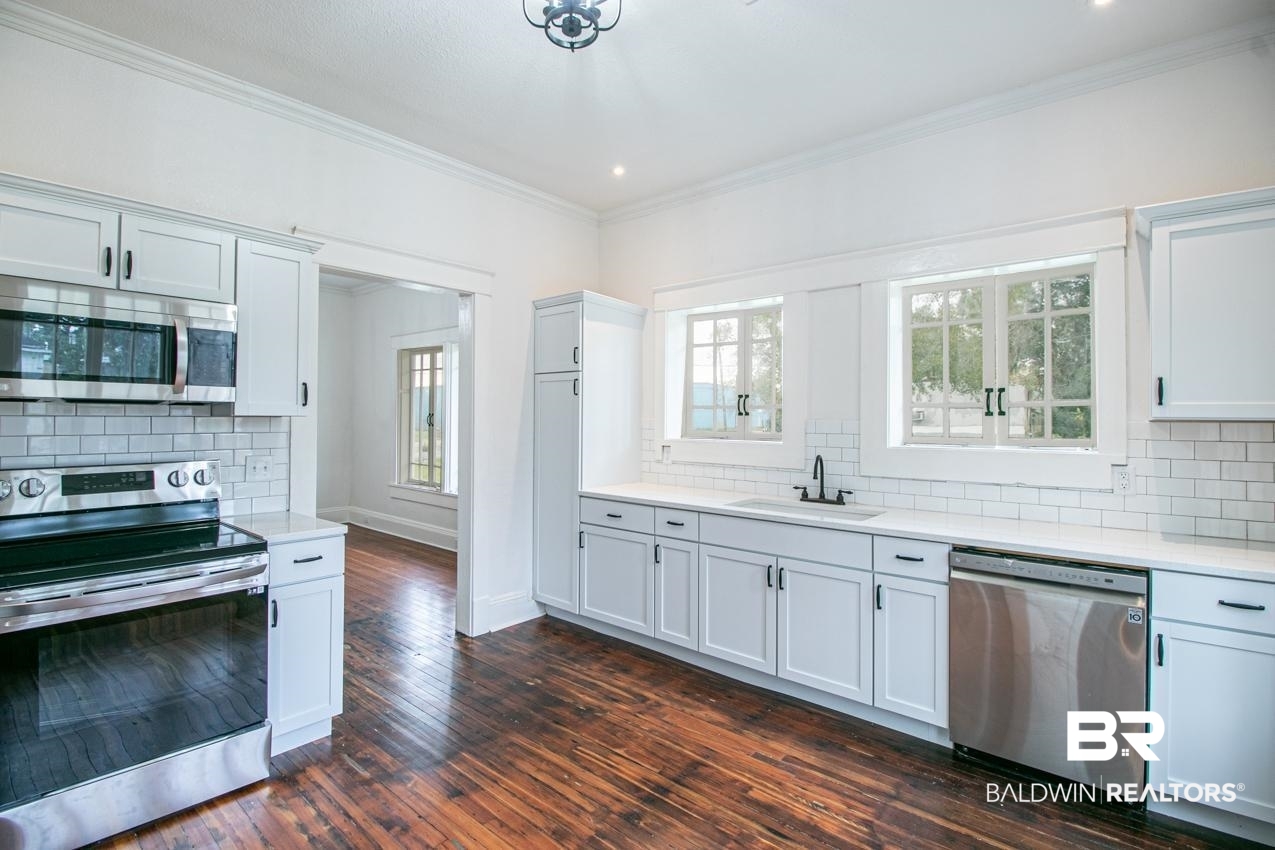 814 South Broad Street Mobile, AL 36603 - Photo 18 of 29