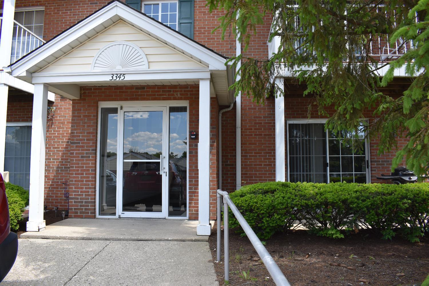 3345 Alpine Place, Unit 25 Cheviot, OH 45211 - Photo 2 of 23
