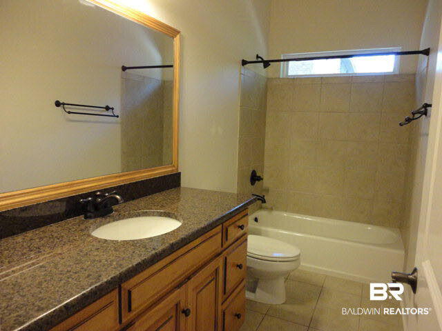 9051 Krystal Ridge Court Daphne, AL 36526 - Photo 18 of 28 Bathroom 2